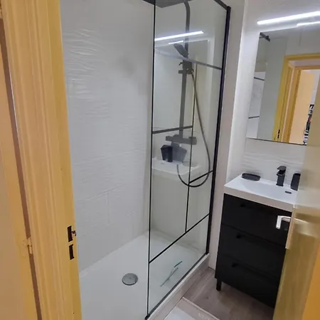 Apartamento Gruissan-port-t3-2chambres-5pers-43m2-parking-clim-piscine-valerie