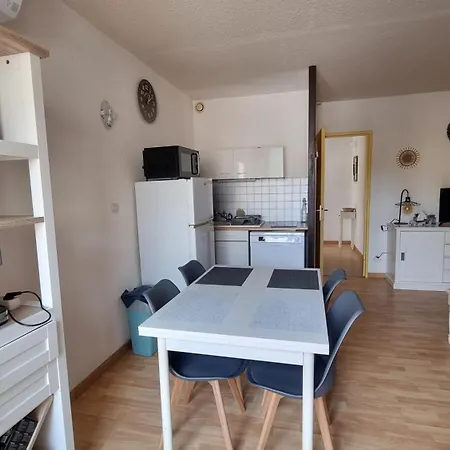 Apartamento Gruissan-port-t3-2chambres-5pers-43m2-parking-clim-piscine-valerie *