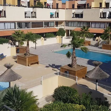 Gruissan-port-t2-2chambres-5pers-43m2-climatise-parking-valfred *